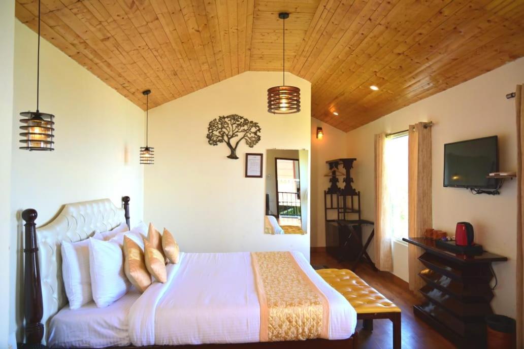 Aamod Resorts Dalhousie ! Luxury Cottage Resort Dış mekan fotoğraf