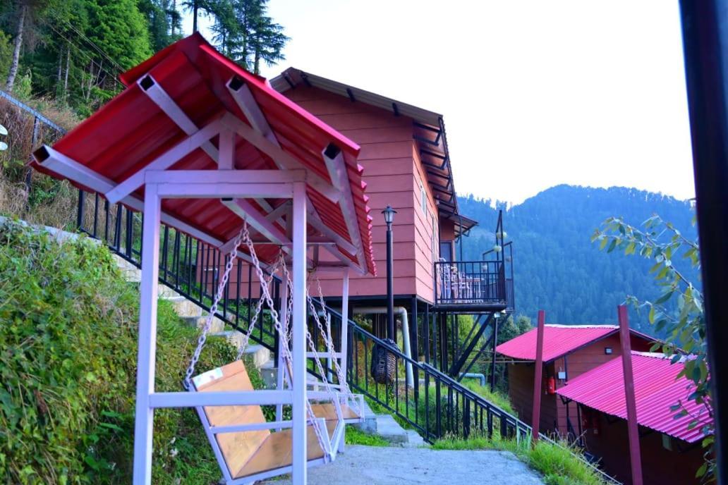Aamod Resorts Dalhousie ! Luxury Cottage Resort Dış mekan fotoğraf